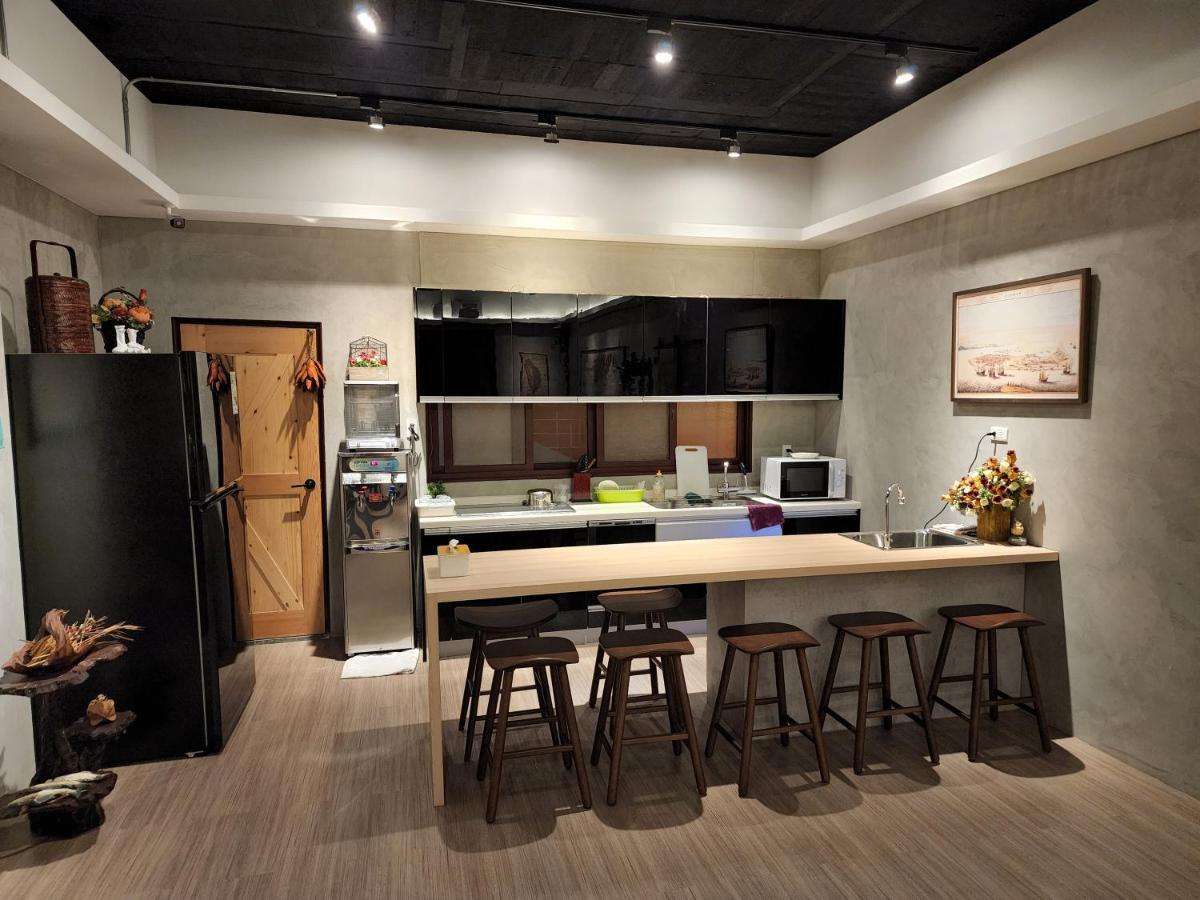 藏風民宿the Wind Guesthouse 2022 Тайнань Экстерьер фото